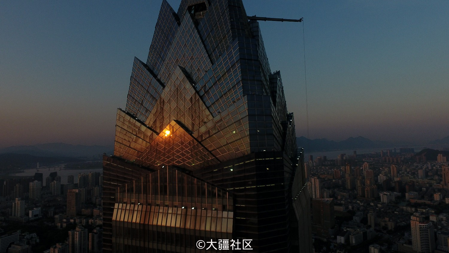 曾经的浙江第一高楼,温州标志性建筑 温州世贸大楼