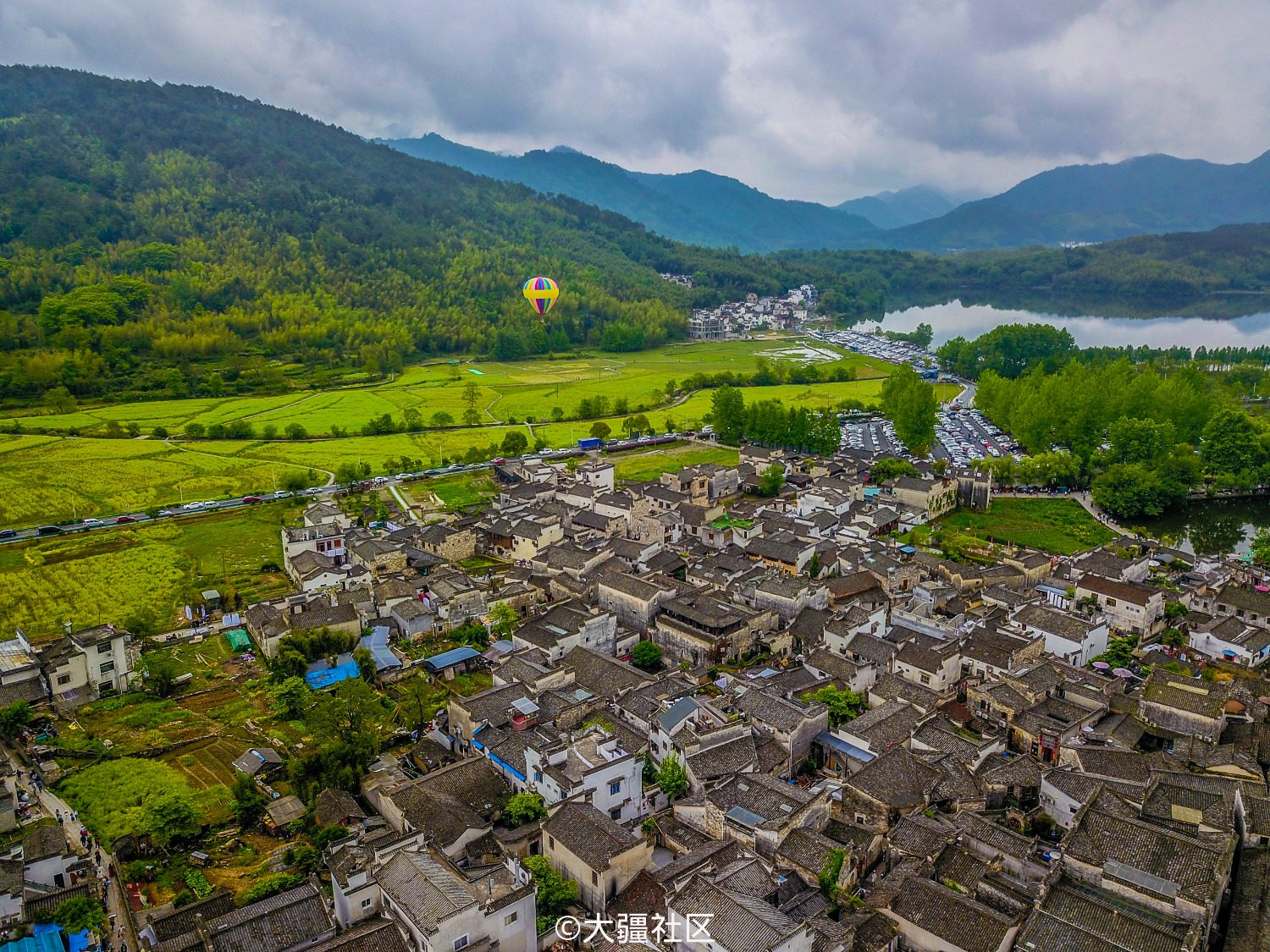 这次旅行拍点high的#宏村航拍记